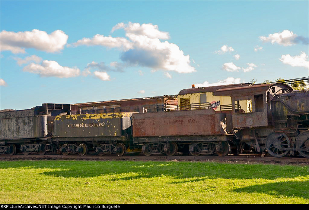 Lee Tidewater Cypress Co. 2-6-0 Steam Locomotive